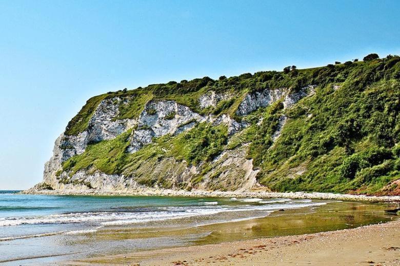 "Trinity" At Whitecliff Bay Isle Of Wight- Yarborough View 4 Hotel Бембридж Екстериор снимка